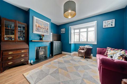 22 Coronation Road, Yateley, GU46 7TH
