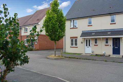 3 bedroom semi-detached house for sale, Ryeland Way, Ashford TN25