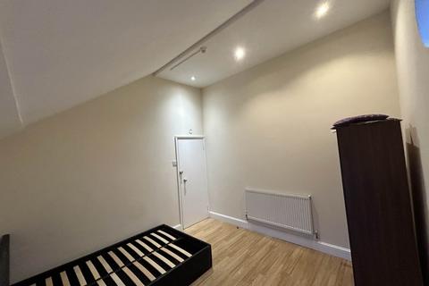 1 bedroom in a house share to rent, Sundon Road, Dunstable LU5