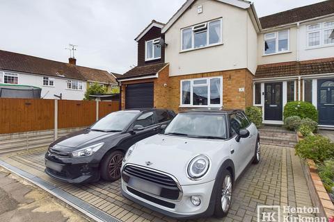 5 bedroom semi-detached house for sale, Tyrone Road, Great Burstead