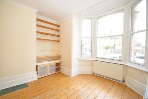 2 bedroom apartment to rent, Whitwell Road Southsea PO4