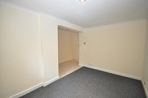 2 bedroom apartment to rent, Whitwell Road Southsea PO4