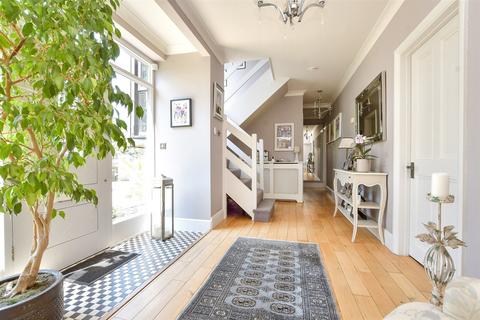 149 Banstead Road, Epsom, KT17 3HL