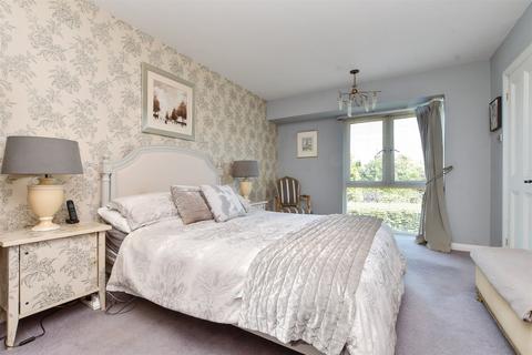 149 Banstead Road, Epsom, KT17 3HL