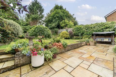 22 Chichester Close, Witley, Godalming, GU8 5PA