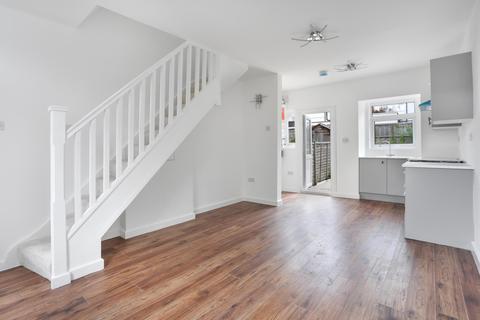 2 bedroom terraced house for sale, London, SW17