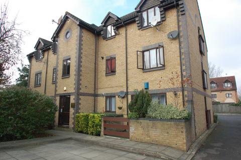 1 bedroom flat to rent, Falcon Way, London NW9
