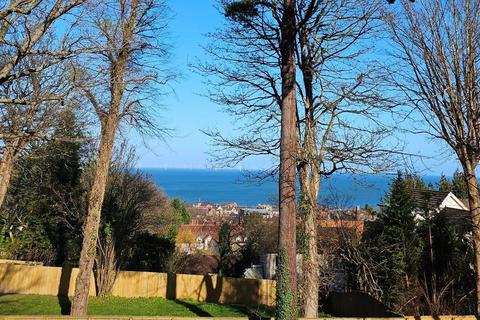 3 bedroom semi-detached house for sale, Ffordd Y Creyr Llwyd, Colwyn Bay, Conwy, LL29