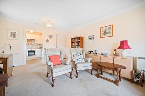 2 bedroom flat for sale, 8 Eaveslea, New Road, Kirkby Lonsdale, LA6 2AB