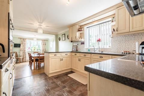 4 bedroom detached bungalow for sale, Litcham