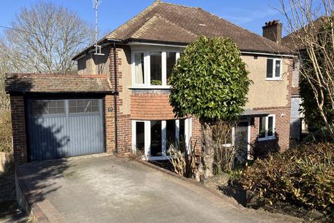 4 bedroom detached house for sale, Court Farm Road, Warlingham