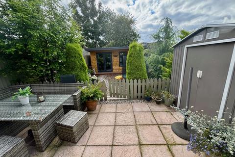 9 Calver Grove, Birmingham, B44 9BE