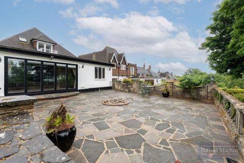 21 Addington Road, South Croydon, CR2 8RF