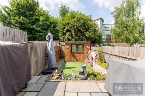 54 Sanderstead Road, South Croydon, CR2 0PA