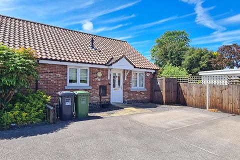2 bedroom semi-detached bungalow for sale, Arnold Pitcher Close, North Walsham