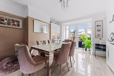 133 Matlock Crescent, Sutton, SM3 9SY