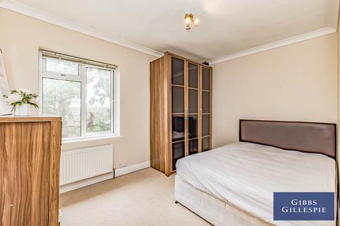 2 bedroom flat to rent, Rickmansworth Road, Pinner