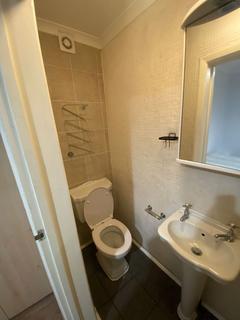 1 bedroom in a flat share to rent, Modern Room for let In Wembley