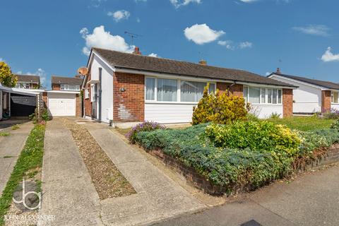 2 bedroom semi-detached bungalow for sale, Eleanor Close, Tiptree