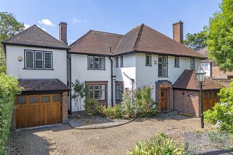 5 bedroom detached house for sale, Carroll Hill, Loughton IG10