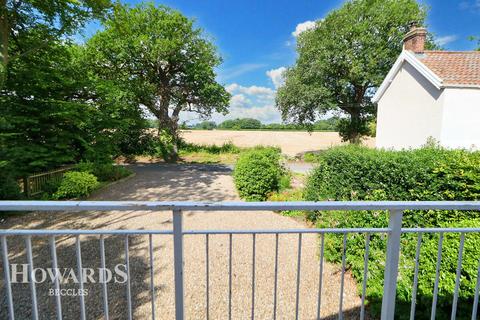 3 bedroom detached house for sale, Marsh Lane, Beccles