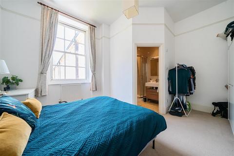 12, South Grange Clyst Heath, Exeter, EX2 7EY