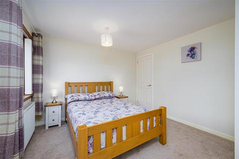 14 Quarryknowe Crescent, Inchture, Perth, PH14 9RH