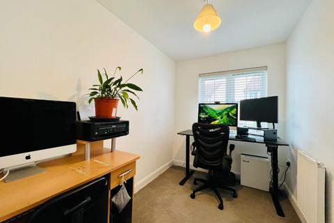 18 Castle View, Hythe, CT21 4BF