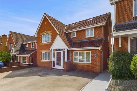 5 bedroom detached house for sale, Pitch Close, Nottingham NG4