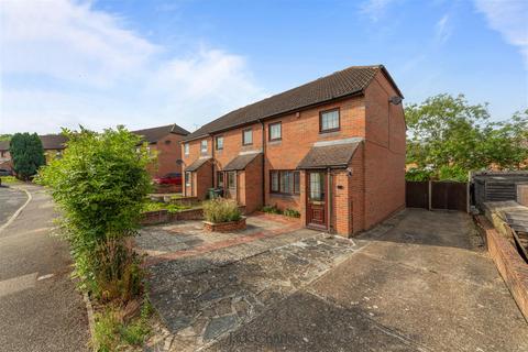 2 bedroom end of terrace house for sale, Bishops Close, Nettlestead, Maidstone