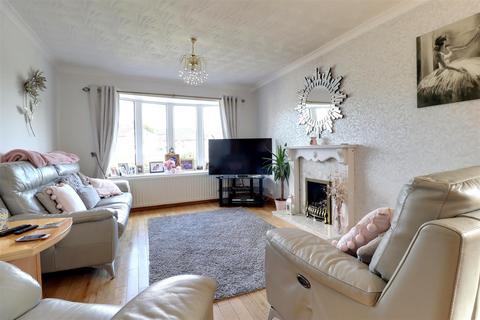 5 bedroom detached house for sale, Rosehill Road, Crewe