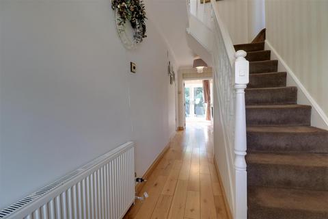 5 bedroom detached house for sale, Rosehill Road, Crewe