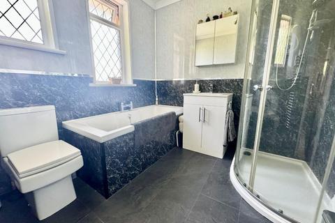 3 bedroom detached house for sale, Guisborough Road, Nunthorpe, Middlesbrough