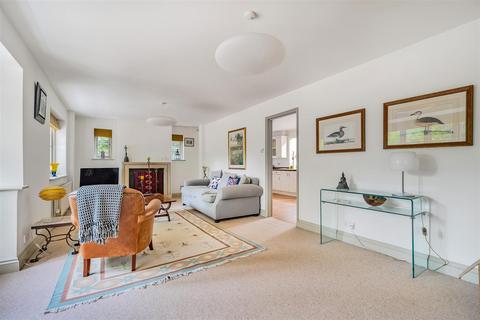 Trade Winds Level Mare Lane, Eastergate, Chichester, PO20 3SA