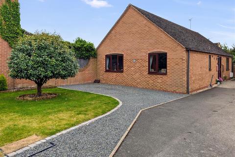 3 bedroom bungalow for sale, Alveston Grange, Mickleton