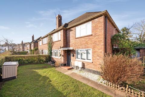 43 Avon Close, Worcester Park, KT4 7AQ