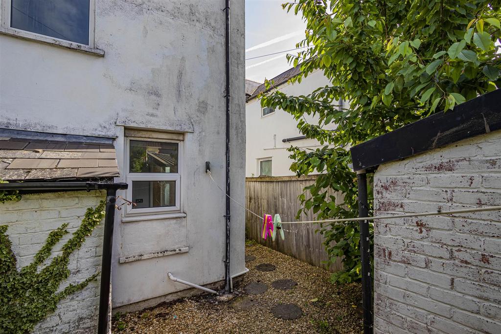 Machen Place 37-3.jpg