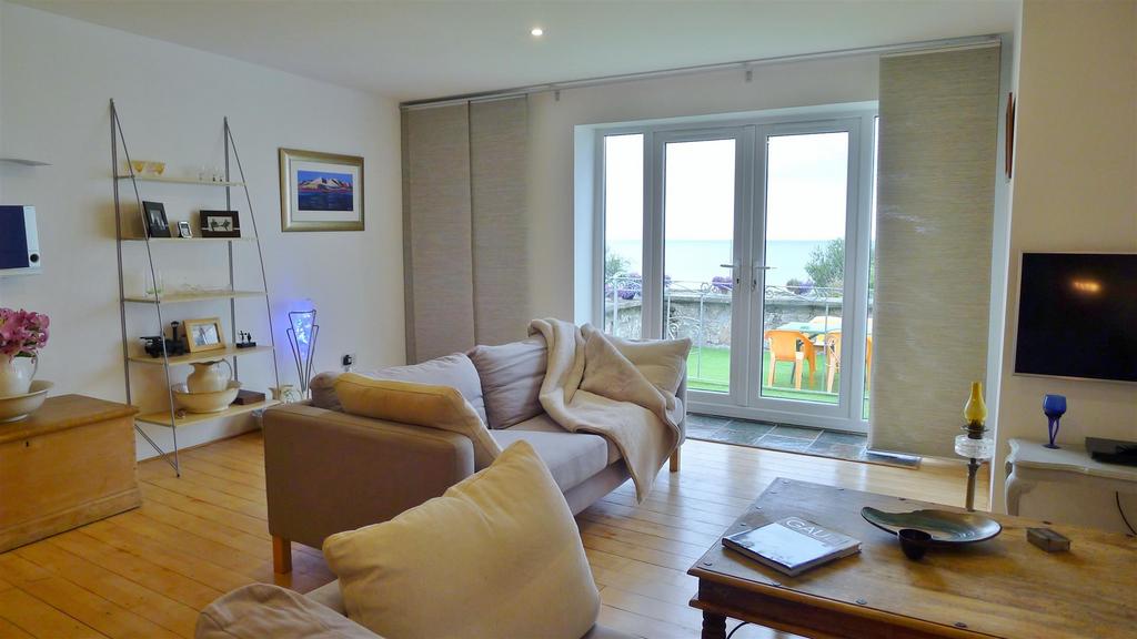 Lounge to patio doors
