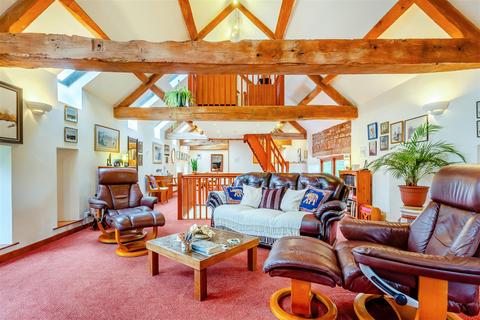 4 bedroom barn conversion for sale, Ross-On-Wye HR9