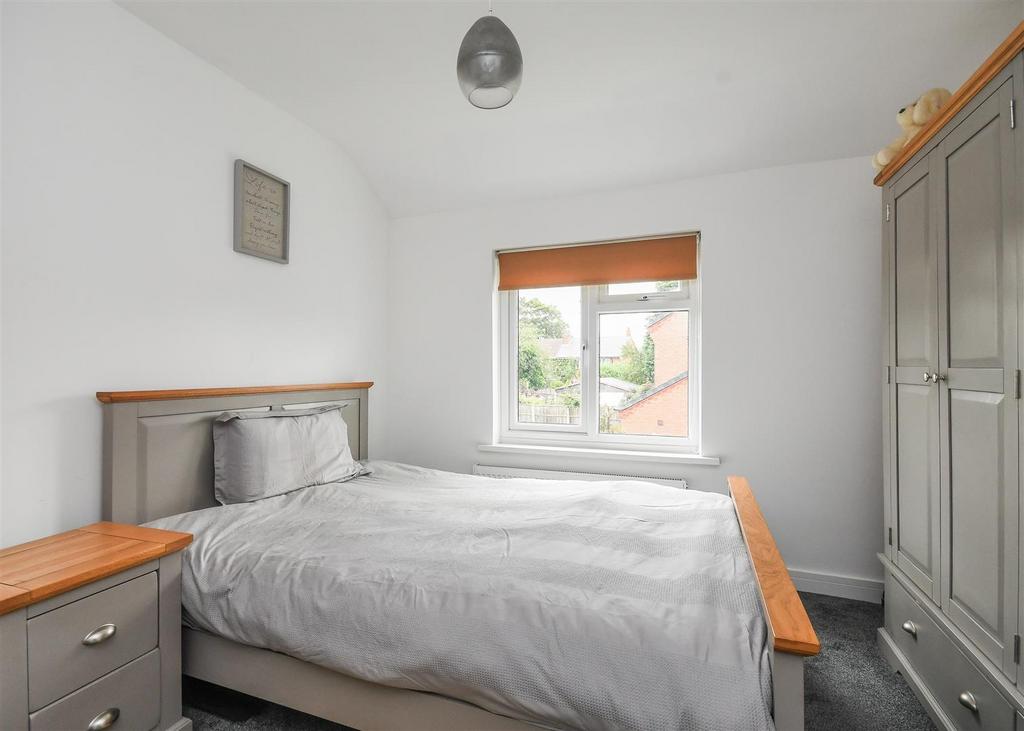 24 Hazel Grove - Bedroom 1.jpg