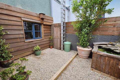 3 bedroom terraced house for sale, Fishguard