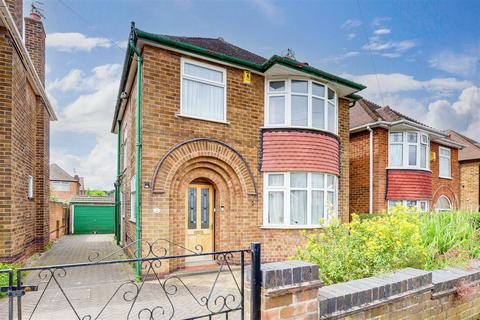 3 bedroom detached house for sale, Castleton Avenue, Arnold NG5