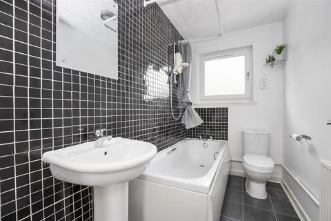 115a Grieve Street, Dunfermline, KY12 8DW
