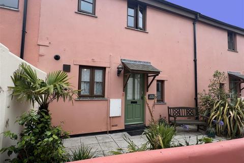 2 bedroom end of terrace house for sale, 19 Wharfside Village, Penzance TR18