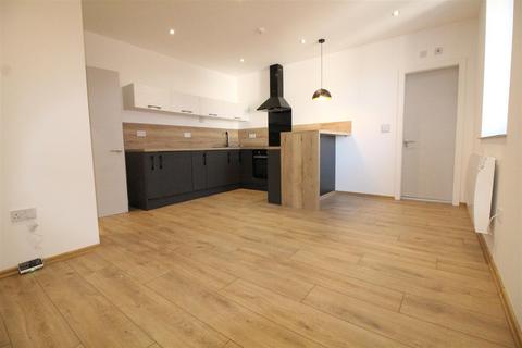 1 bedroom apartment to rent, Nelson Street, Birstall, Batley
