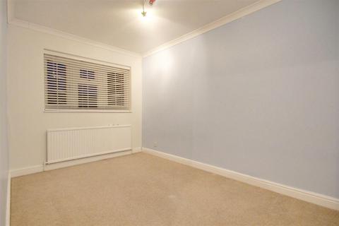 2 bedroom flat to rent, Arthur Road, Edmonton