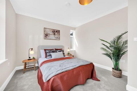 1 bedroom apartment for sale, Court Farm Road, Eltham