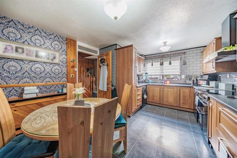 3 bedroom terraced house for sale, Brewhouse Walk, Rotherhithe, London