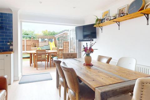 Bennachie Buxton Road, Coggeshall, Colchester, CO6 1QR