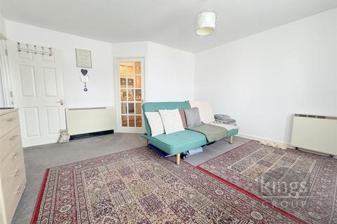 1 bedroom flat for sale, Genotin Road, Enfield